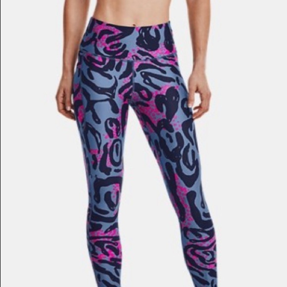 UNDER ARMOUR Sz  S HeatGear® Under Armour Leggings - Picture 6 of 6